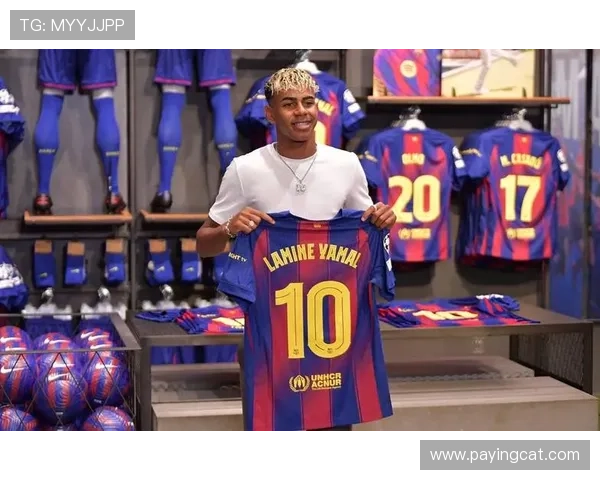 全球最受欢迎的足球明星及其传奇故事揭秘