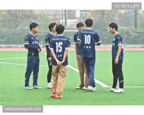 全国锦标赛分析:成都足球队展现出卓越的战术灵活性与团队协作能力 全国锦标赛分析:成都足球队展现出卓越的战术灵活性与团队协作能力