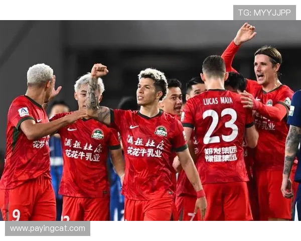 赛后分析:北京足球队与武汉足球队球员个人能力对比与表现评估 赛后分析:北京足球队与武汉足球队球员个人能力对比与表现评估