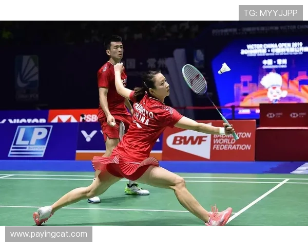 重庆羽毛球队实力引发热议球迷对其表现与训练方式展开激烈讨论 重庆羽毛球队实力引发热议球迷对其表现与训练方式展开激烈讨论