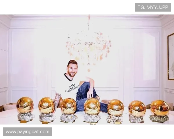 杰出足球明星的传奇之路与辉煌成就探秘